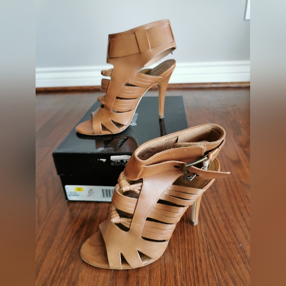 Nine West Leather Heels - Picture 2 of 3